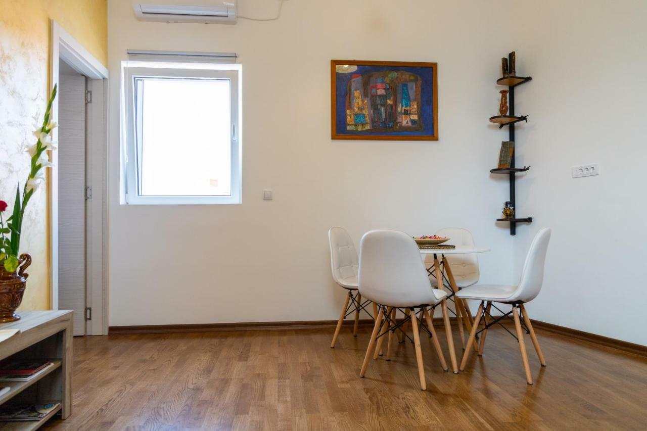 Your One And Only Beograd Bagian luar foto